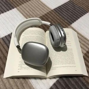 p9 headphones designed for all day comfort