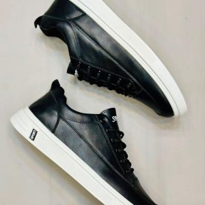 casual men's rexine sneakers available in 6 sizes